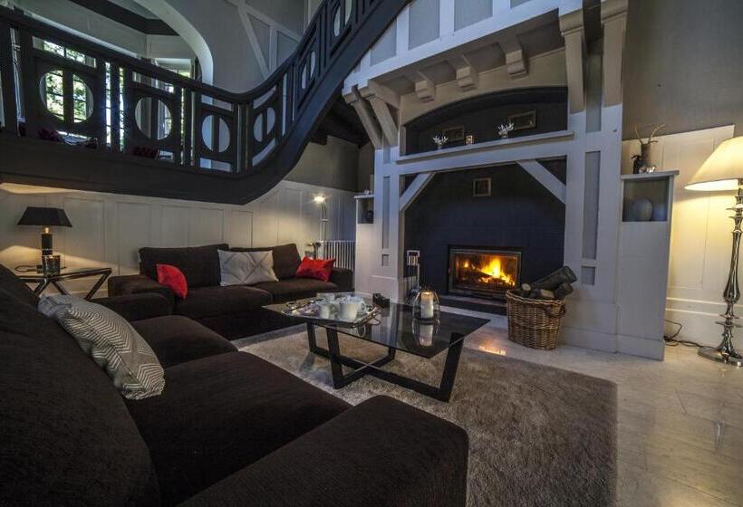 Bed and Breakfast Le Chateau De Fresnoy En Gohelle