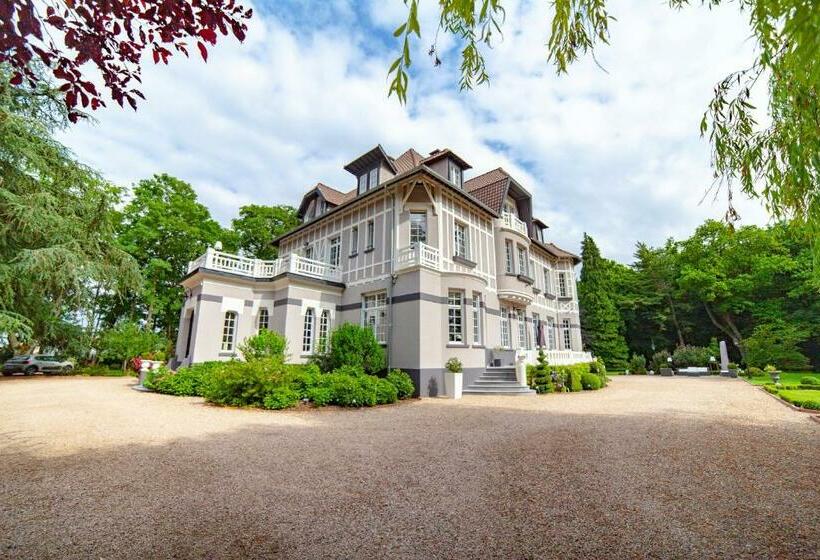 Bed and Breakfast Le Chateau De Fresnoy En Gohelle