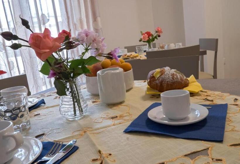 住宿加早餐  Monte Castello