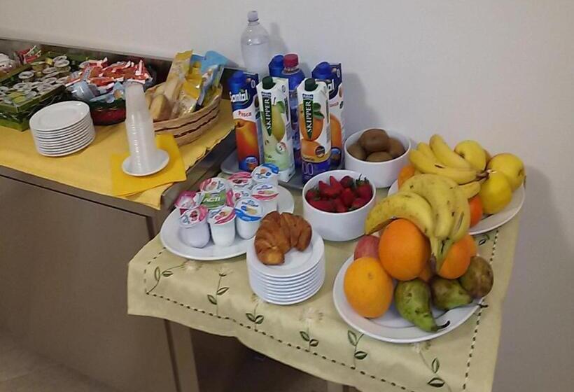 住宿加早餐  Monte Castello