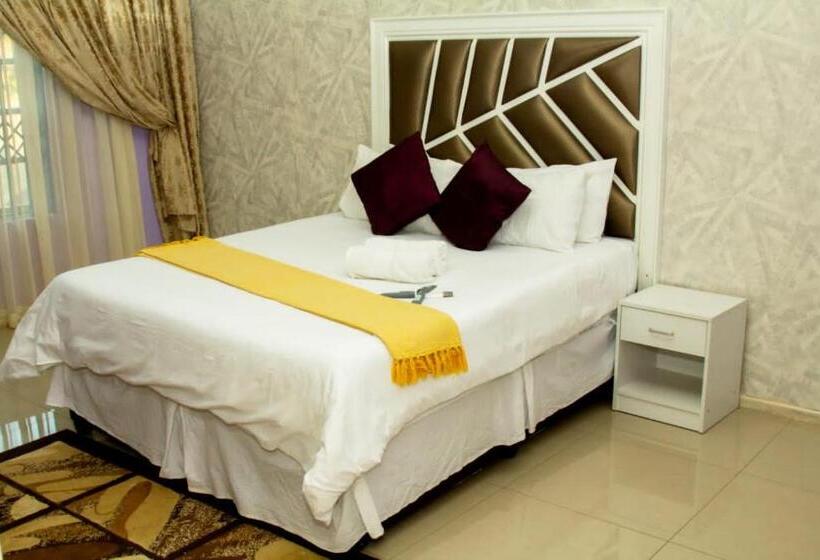 צימר Vakhusi Guesthouse