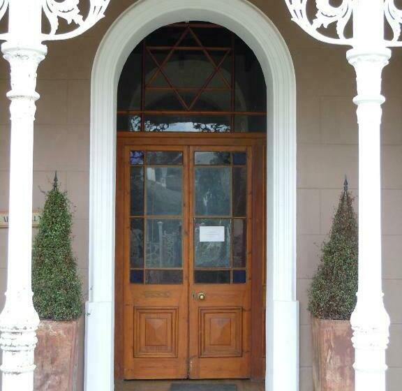 Carmel Villa B&b Or Self Catering