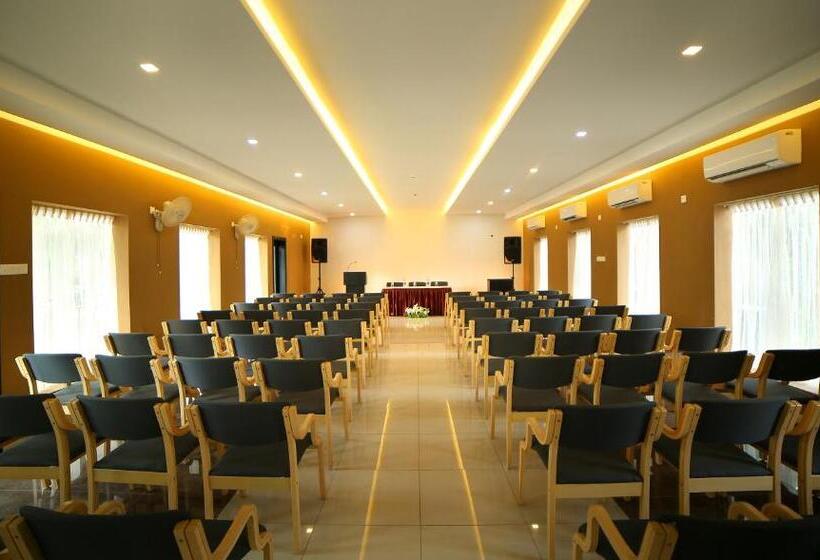 Casa Rio Resorts Athirappilly