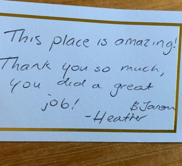 Churchill S B&b Twin Spa Getaway Studio