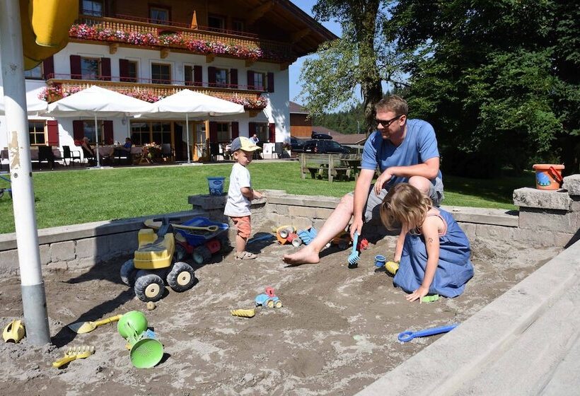 Feriengut Unterhochstätt