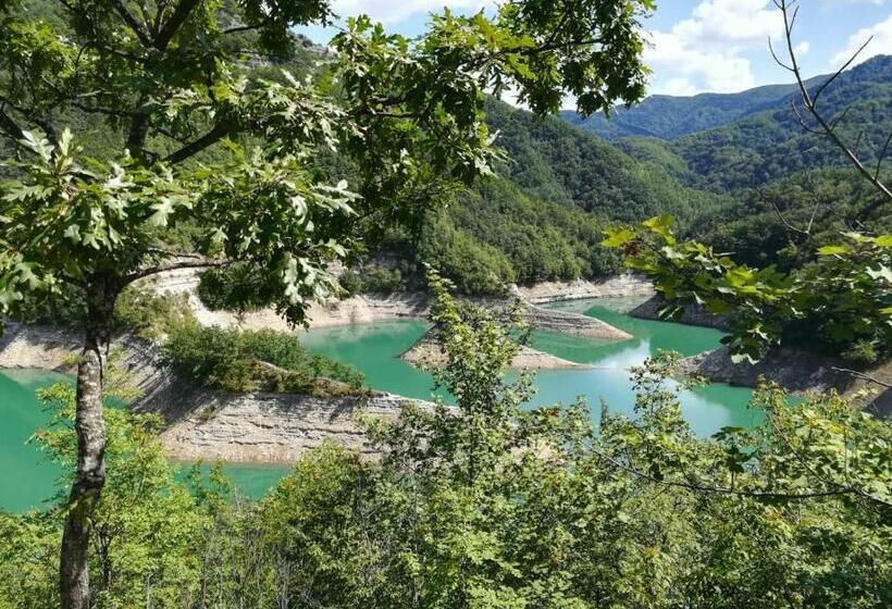 בית מלון כפרי Agriturismo Campo Rosso
