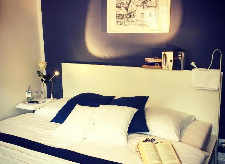 Отель Am Goetheberg