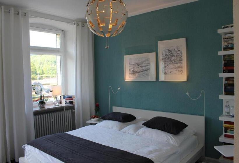 Отель Am Goetheberg