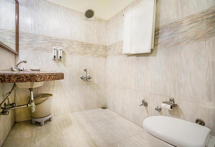 فندق Chandrawati Palace