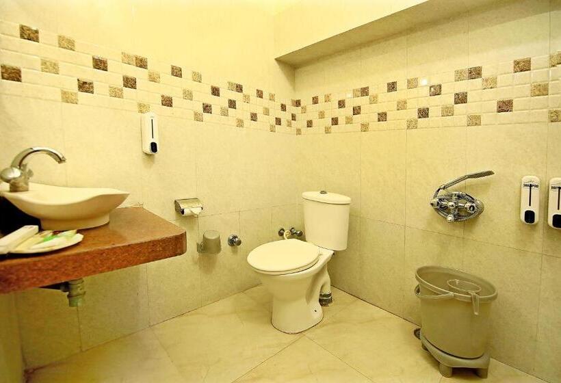 فندق Chandrawati Palace