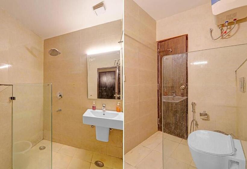 Super Townhouse 423 Amaraa Hotel Near Phoenix Palassio