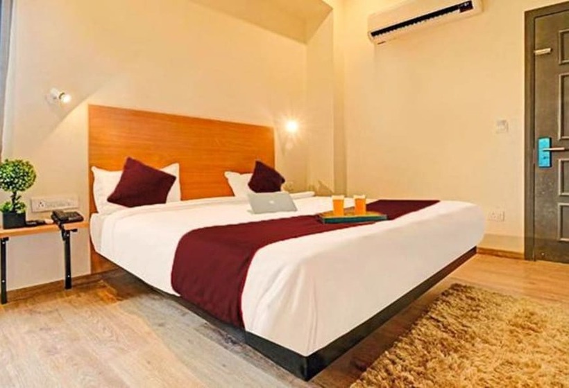 Fabhotel Indian Tulip