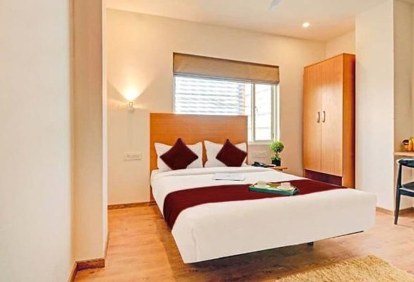 Fabhotel Indian Tulip