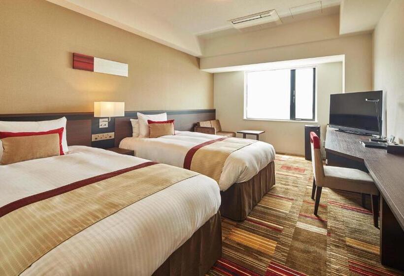 Hotel Lumiere Grande Nagareyamaotakanomori