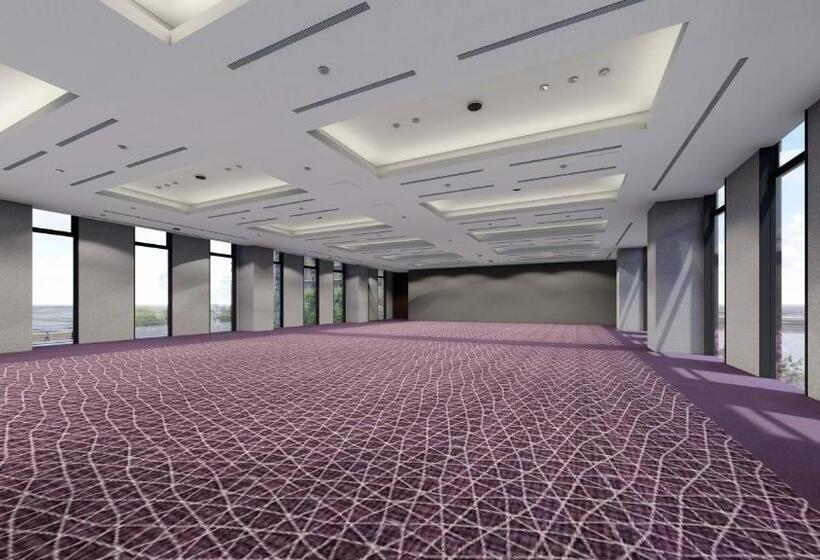 Hotel Lumiere Grande Nagareyamaotakanomori