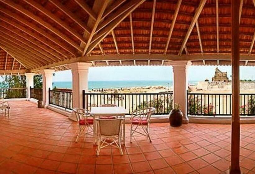 Отель Neemrana S   Bungalow On The Beach