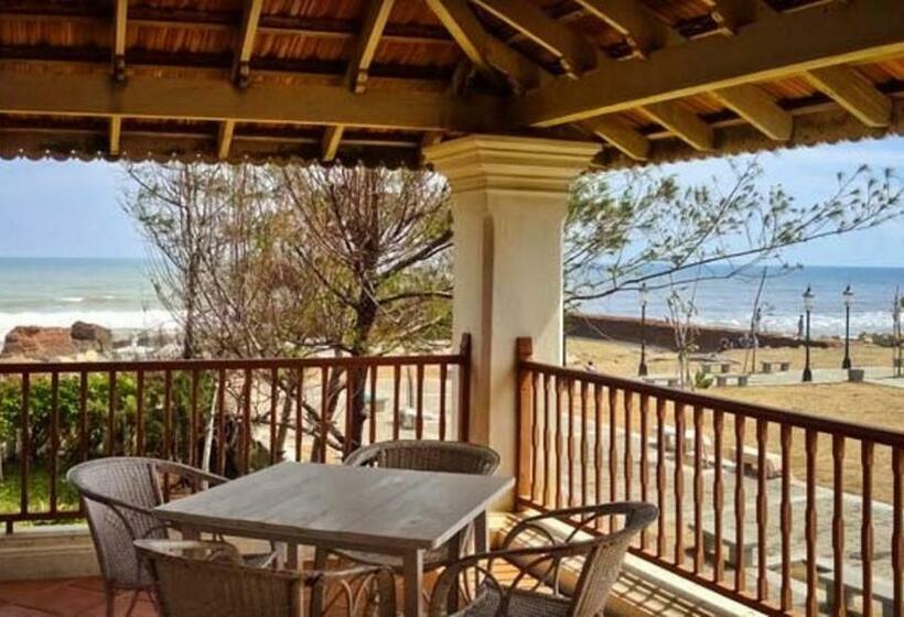 Отель Neemrana S   Bungalow On The Beach