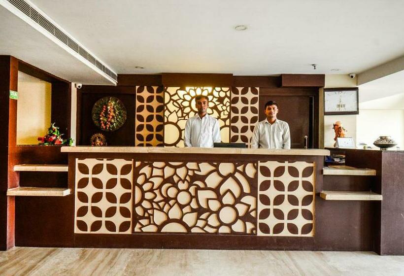 בית מלון כפרי Oyo 19628  Amba International