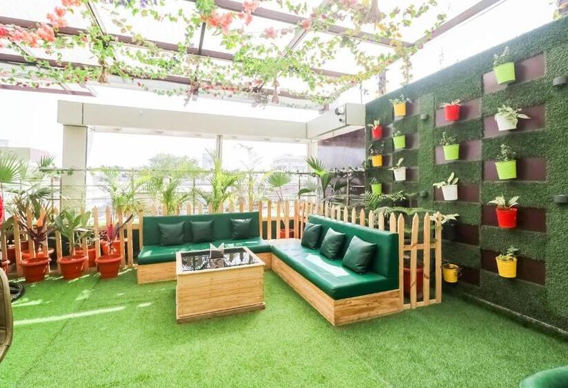 ホテル Townhouse Legacy, Civil Line