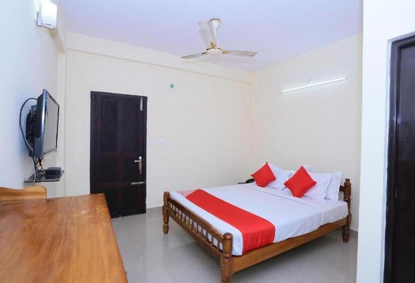 ホテル Panackal Inn