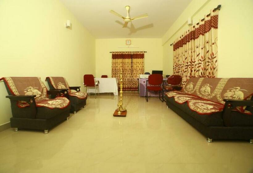 ホテル Panackal Inn