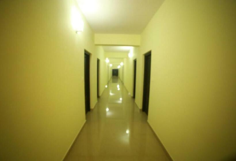 ホテル Panackal Inn