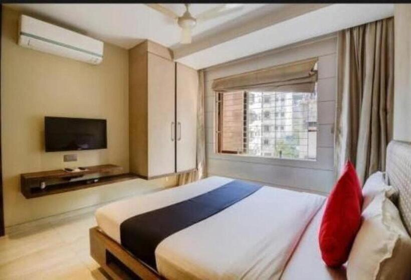 酒店 Pratiksha Residency