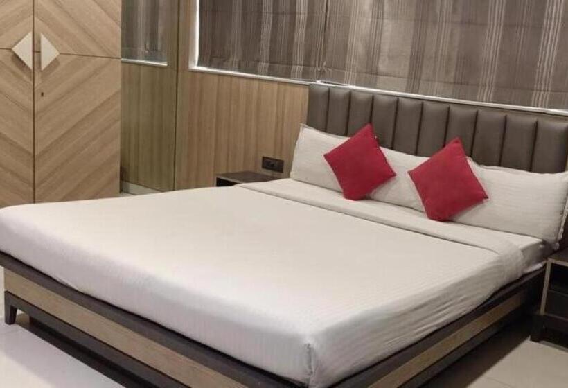 酒店 Pratiksha Residency