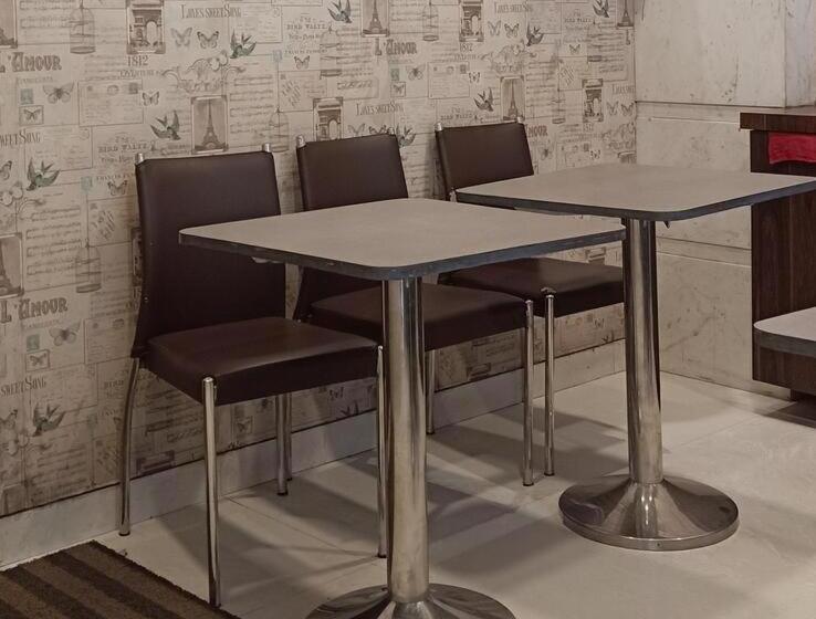 酒店 Pratiksha Residency