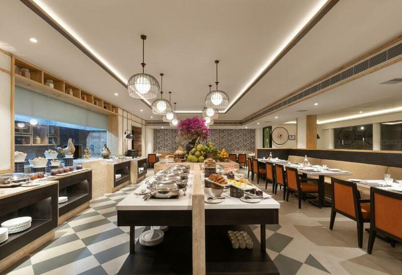 فندق Rvr Sarovar Portico