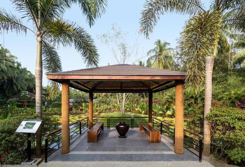 فندق Rvr Sarovar Portico