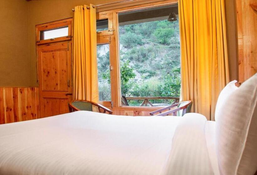 호텔 Shivadya Tirthan   Tirthan Valley