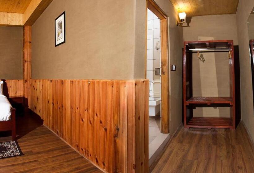 호텔 Shivadya Tirthan   Tirthan Valley