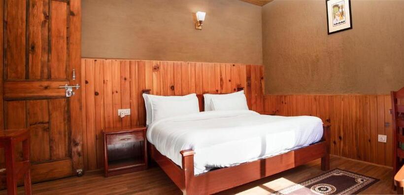 호텔 Shivadya Tirthan   Tirthan Valley