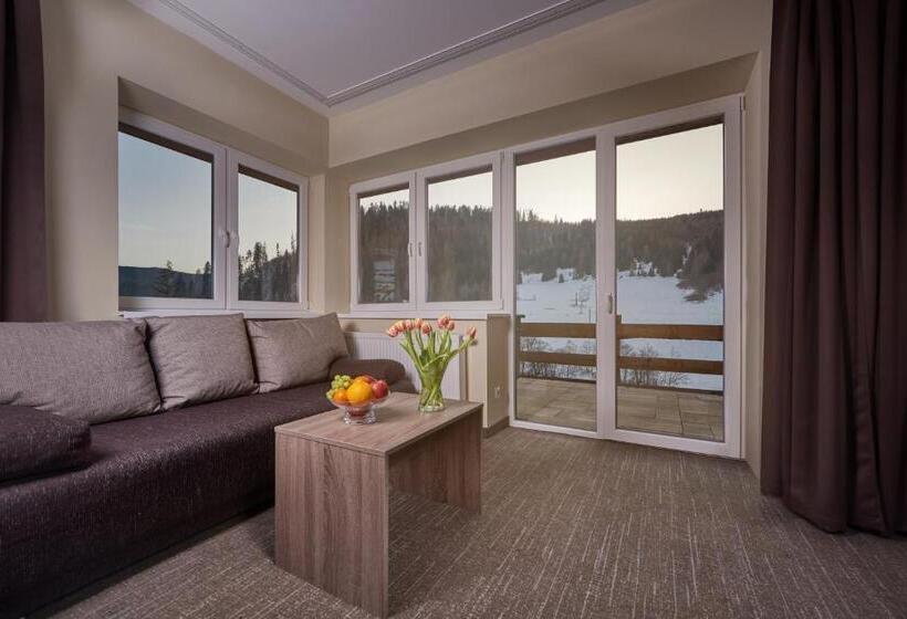 ホテル Studničky