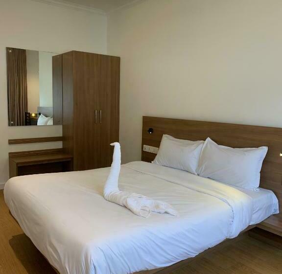 هتل Tea Garden Riverside