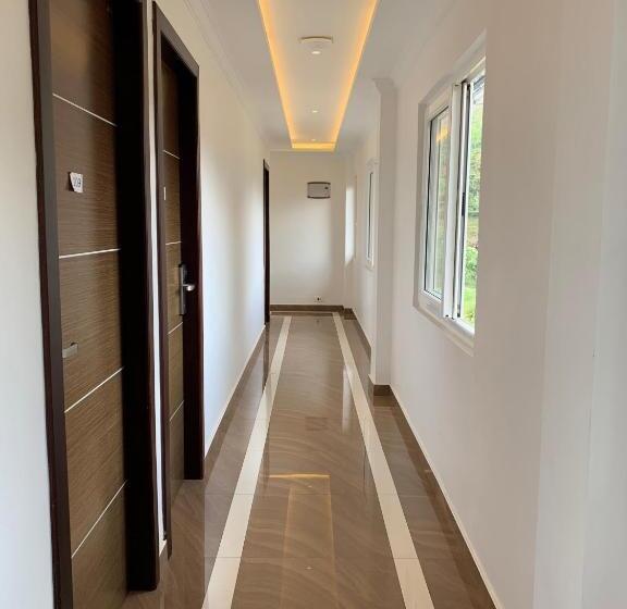 هتل Tea Garden Riverside