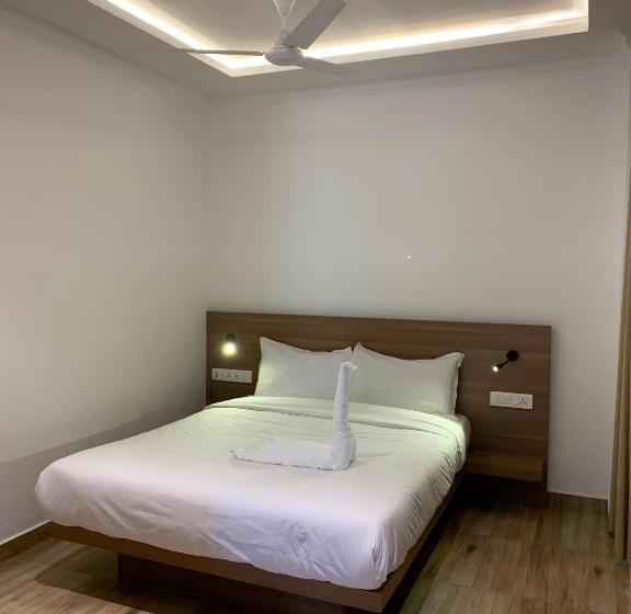 هتل Tea Garden Riverside