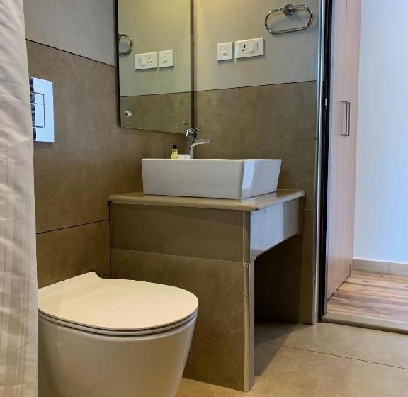 هتل Tea Garden Riverside