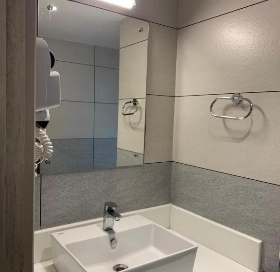 هتل Tea Garden Riverside