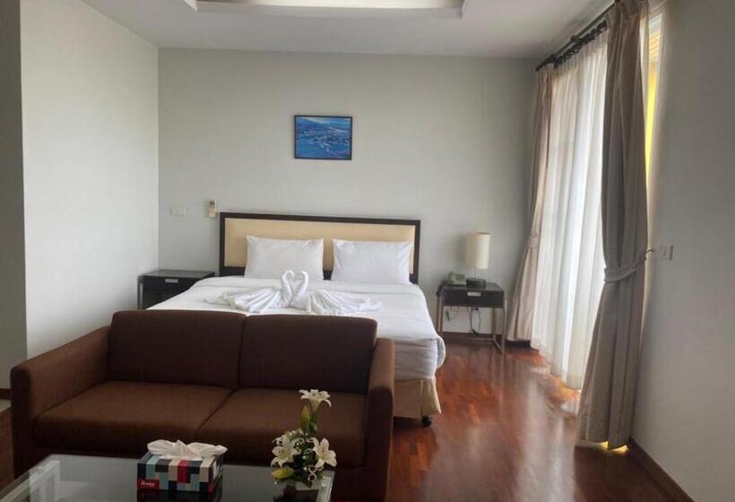 בית מלון כפרי The Park 304 Executive Serviced Apartment