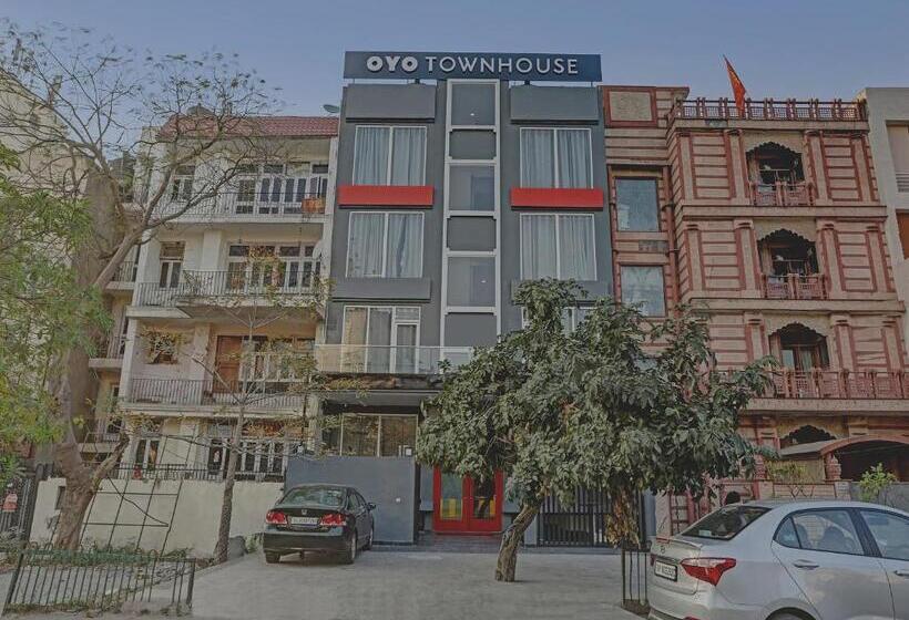 호텔 Townhouse 587 Sec 19