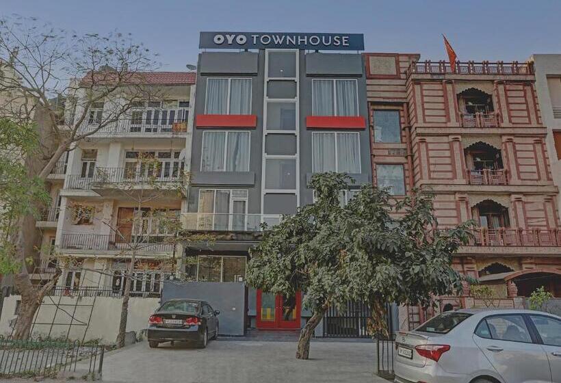 호텔 Townhouse 587 Sec 19