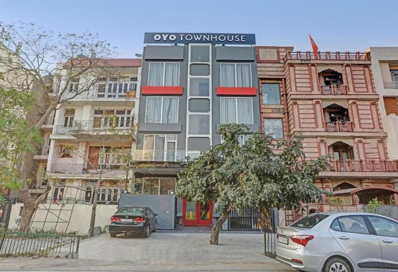 호텔 Townhouse 587 Sec 19