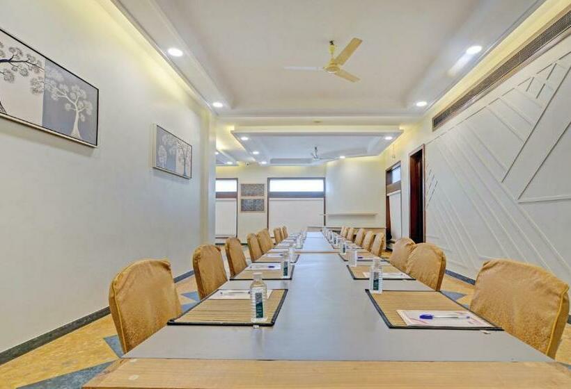 هتل Medalio Resort Udaipur Shobhagpura