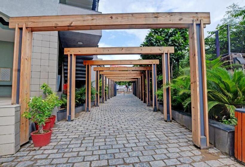 هتل Medalio Resort Udaipur Shobhagpura