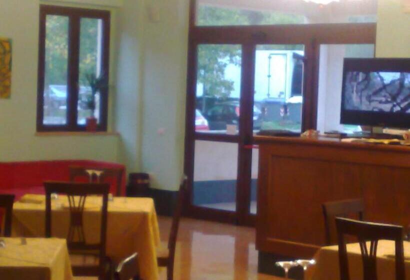 호텔 Ristorante Umbria Valnerina