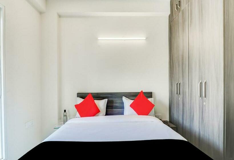 호텔 Collection O 79067 Ola Rooms