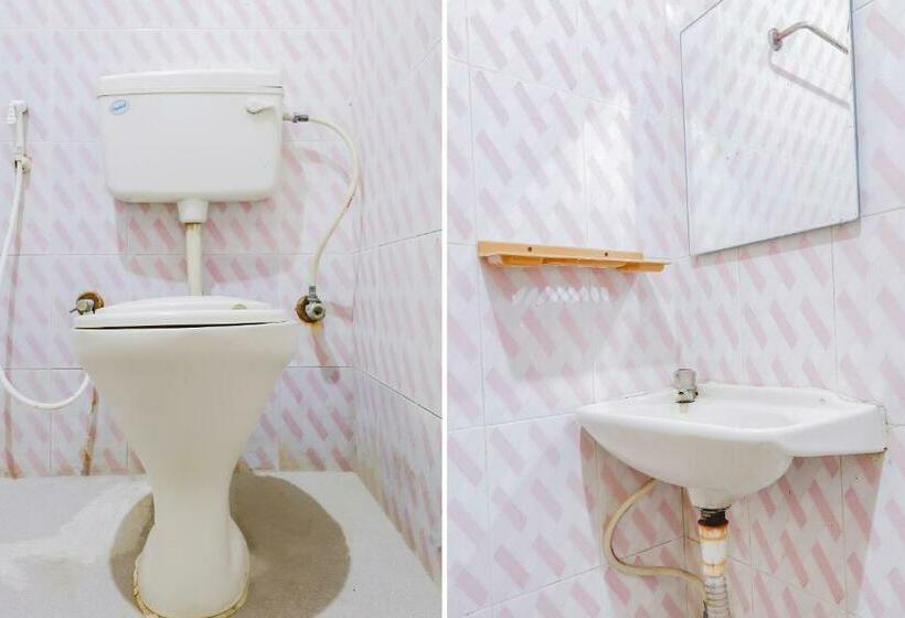 ホテル O Emara Residency