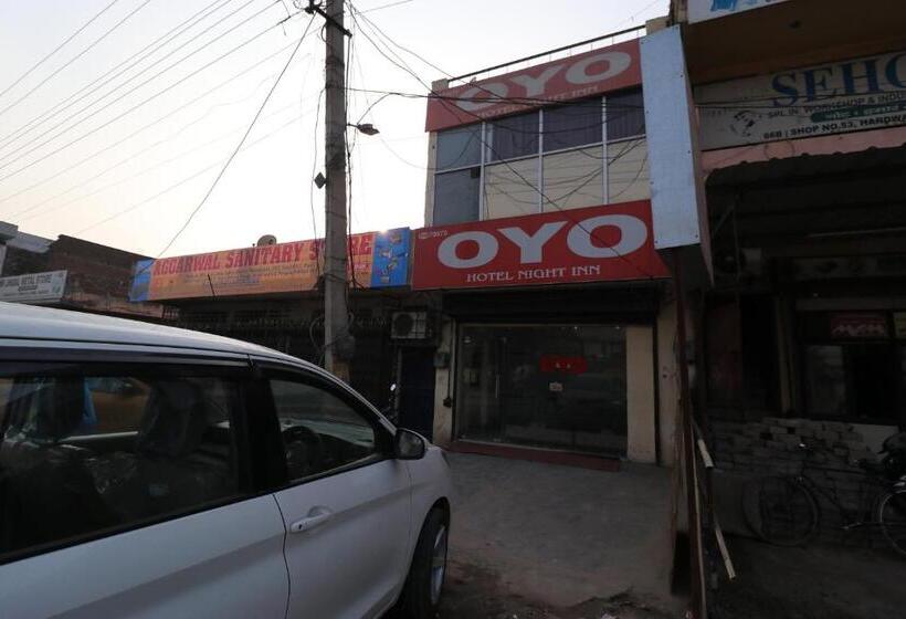 호텔 Vaccinated Staff  Oyo 79969 Flagship Night Inn